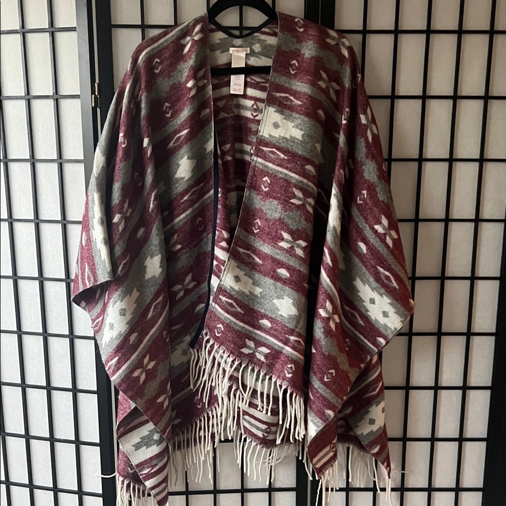 Southwestern Patterned Poncho with Fringe